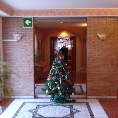 Hotel Vista Nevada Darro